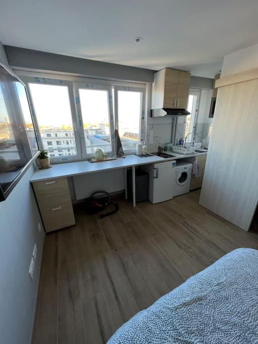 Super Studio En Face De La Gare De Mulhouse Apartment Exterior photo