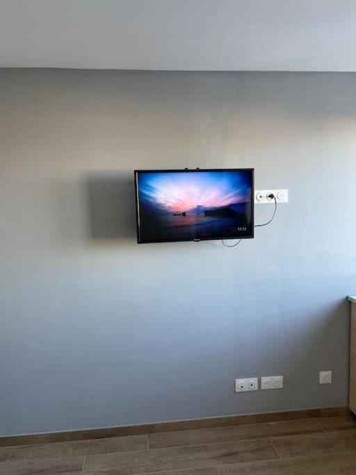 Super Studio En Face De La Gare De Mulhouse Apartment Exterior photo